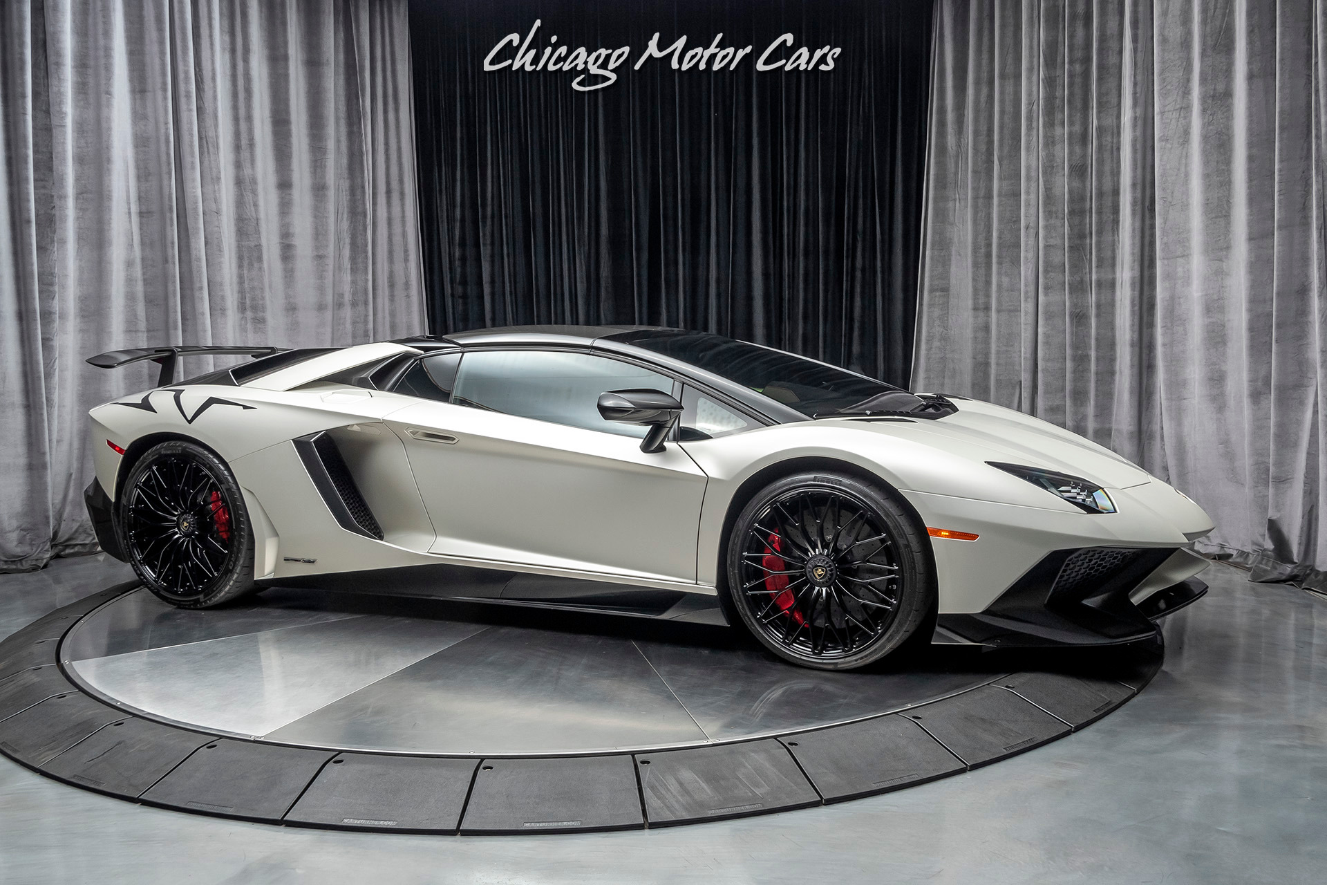 2016 LAMBORGHINI AVENTADOR LP750-4 SV, 8/20