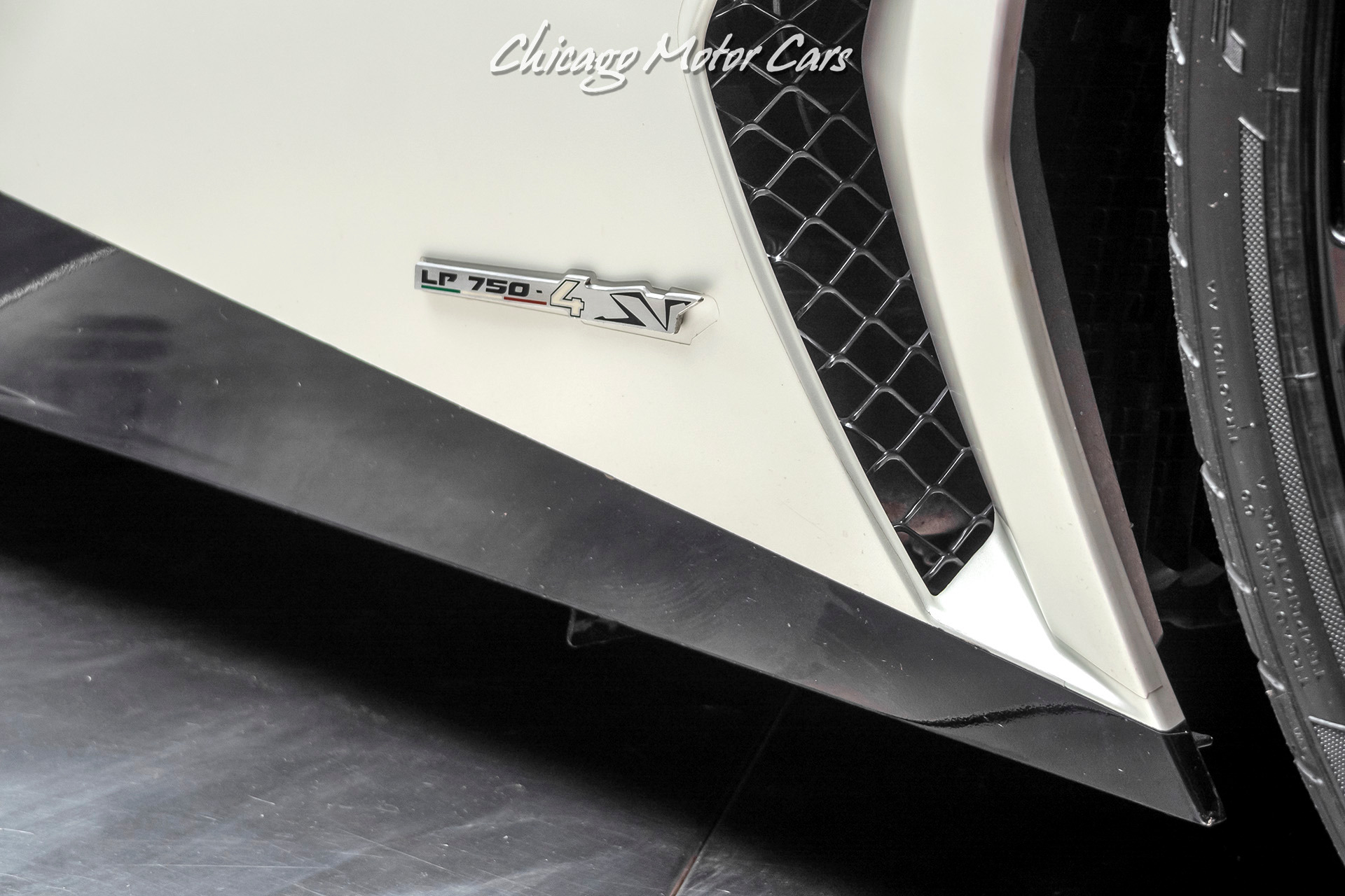 2016 LAMBORGHINI AVENTADOR LP750-4 SV, 20/20