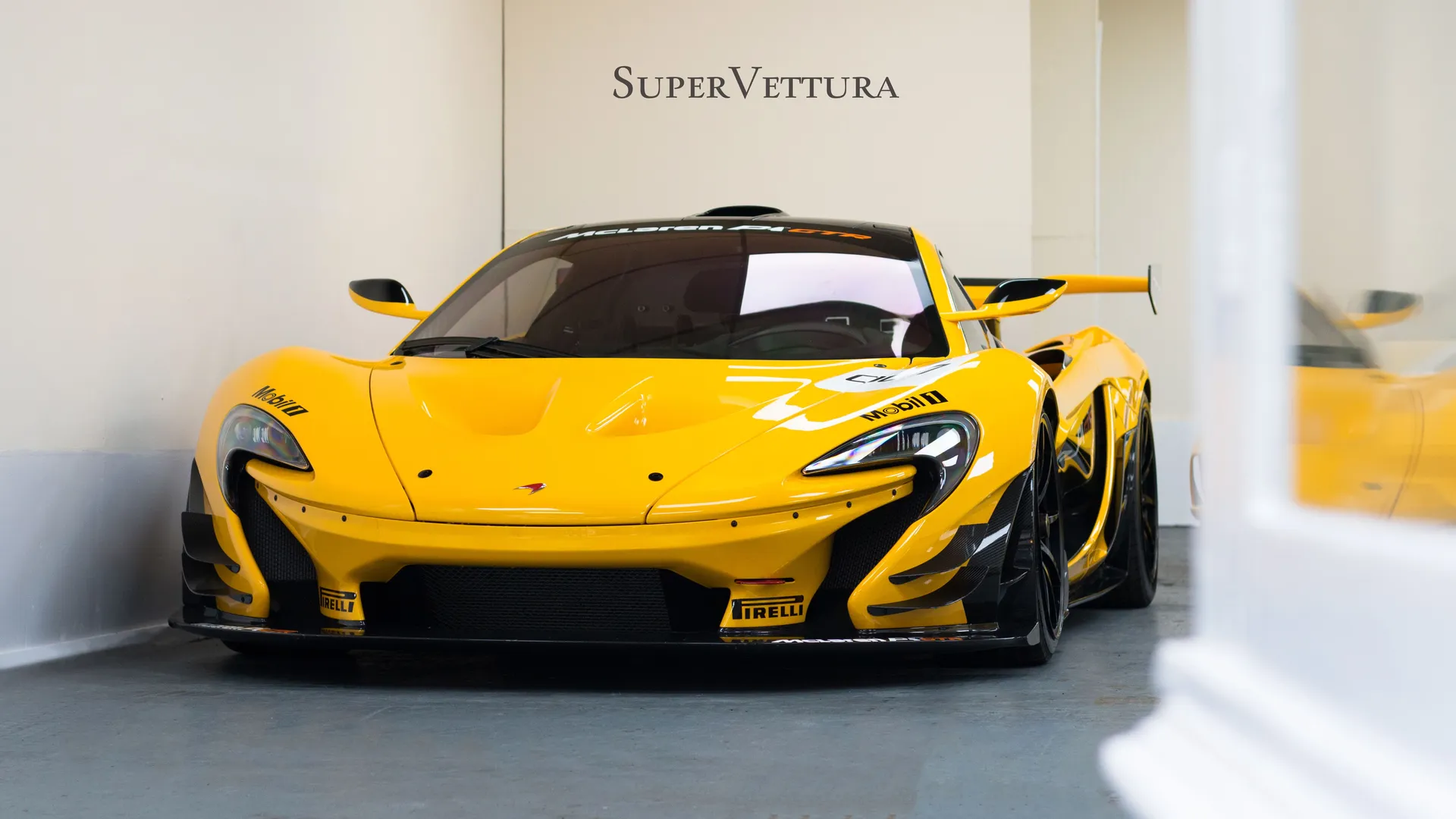 2015 MCLAREN P1 GTR