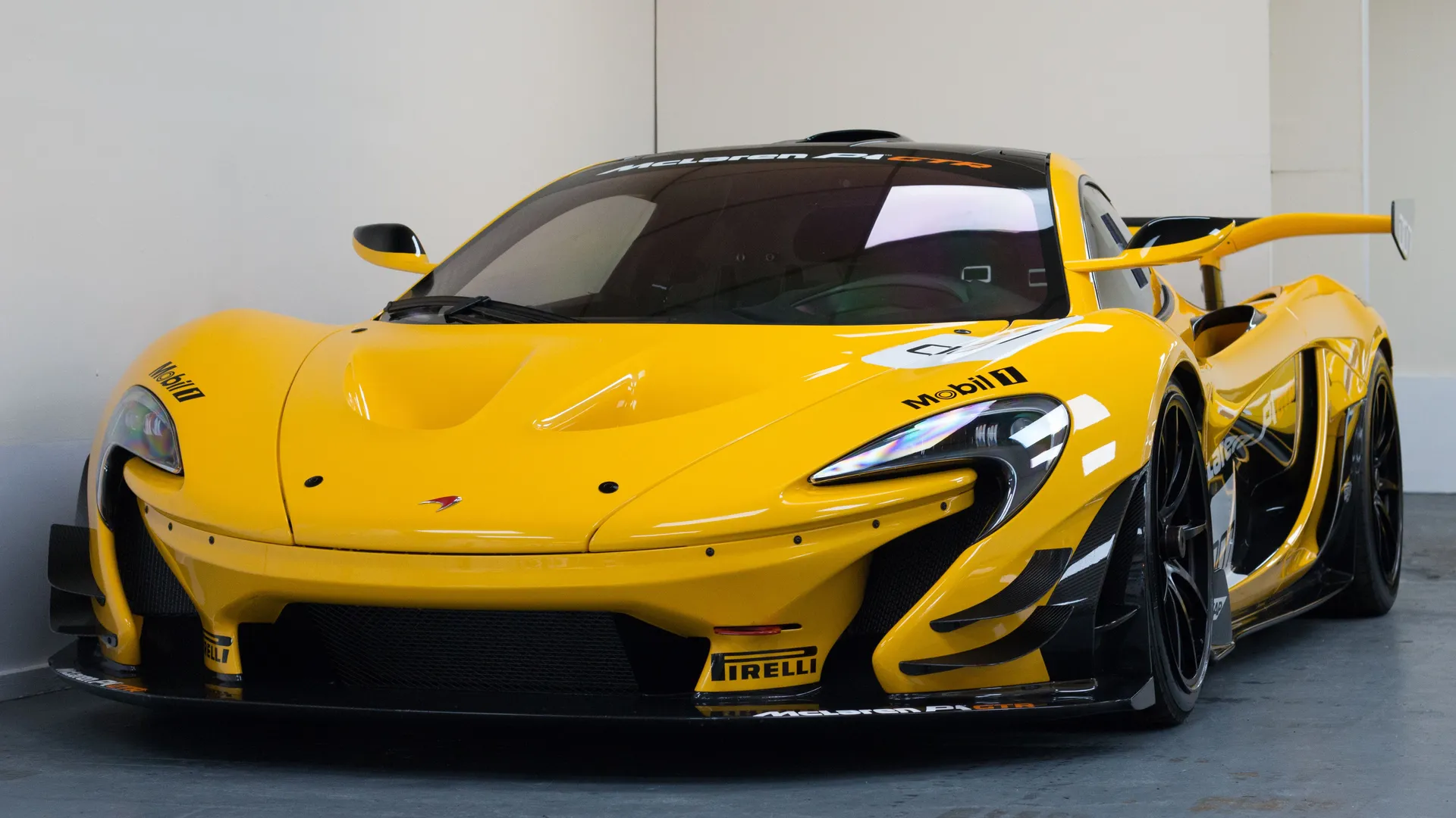 2015 MCLAREN P1 GTR, 2/27