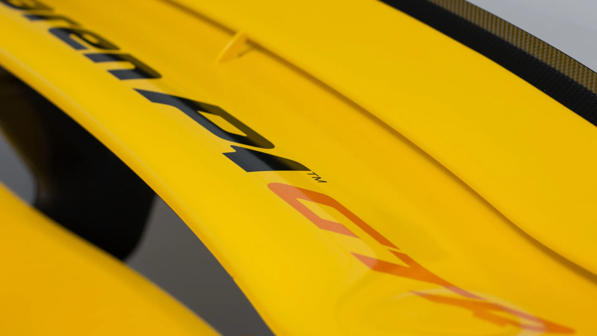 2015 MCLAREN P1 GTR, 10/27