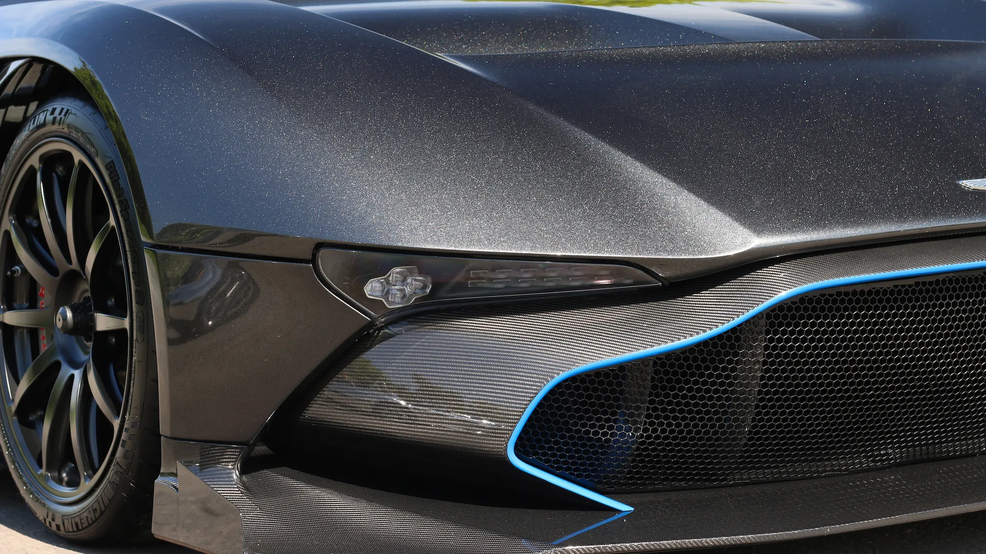 2016 ASTON MARTIN VULCAN, 7/19