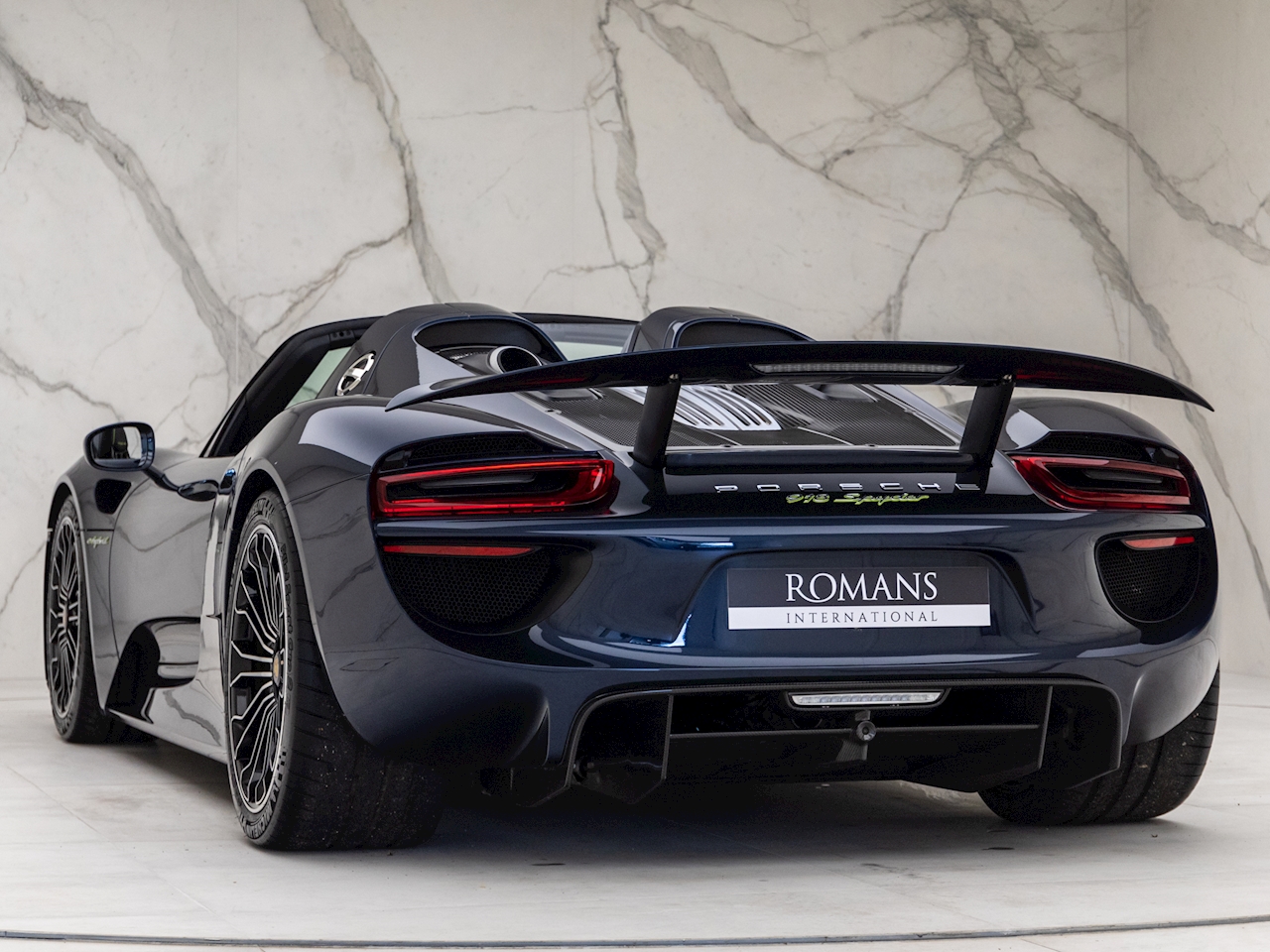 2015 Porsche 918 Spyder, 2/20