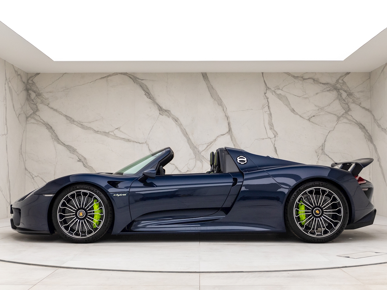 2015 Porsche 918 Spyder, 3/20