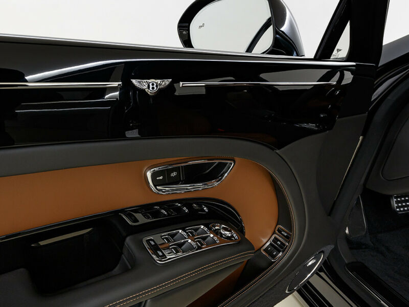 2018 Bentley Mulsanne Extended Wheelbase, 9/20