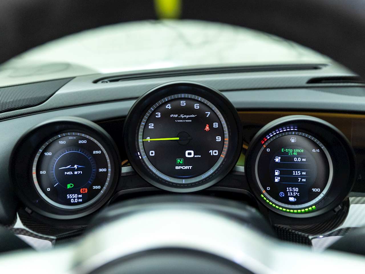 2015 Porsche 918 Spyder, 15/20