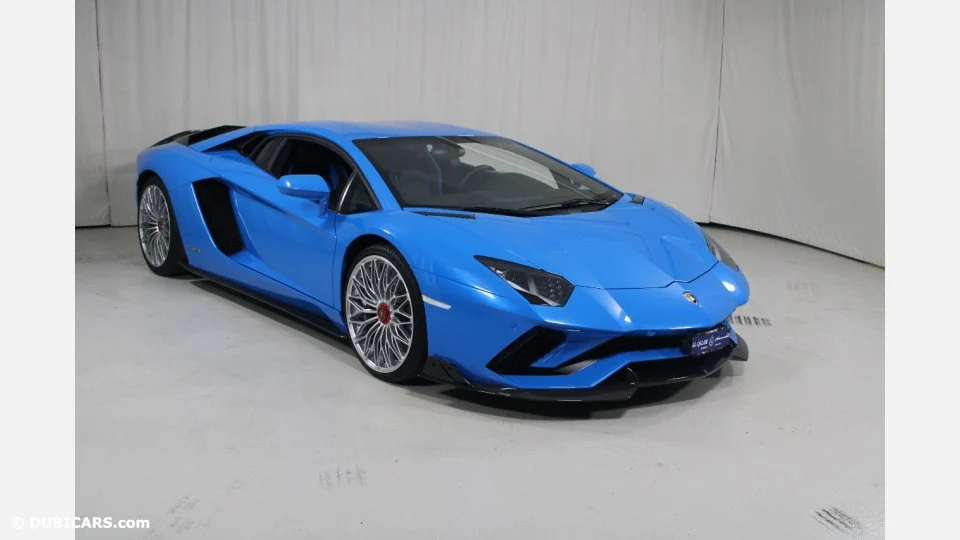 2017 Lamborghini Aventador, 3/10