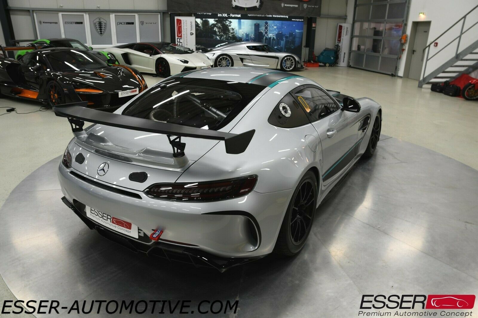 MERCEDES-BENZ AMG GT 4 RACE CARS, 18/20