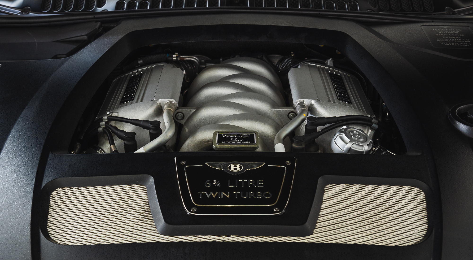 2009 BENTLEY AZURE, 7/17