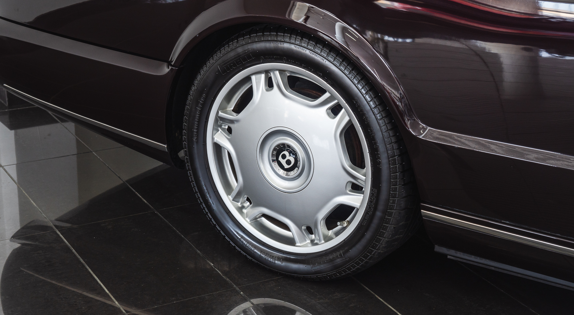 2009 BENTLEY AZURE, 14/17