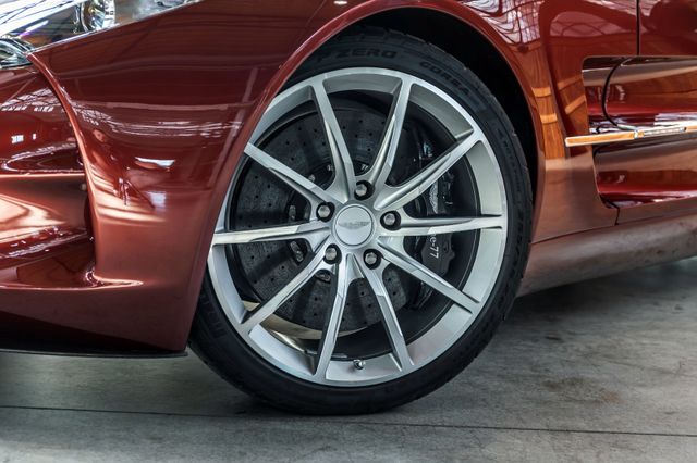 Aston Martin One-77, 9/16