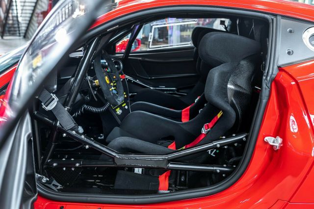 Ferrari 488 GTB Challenge, 9/15