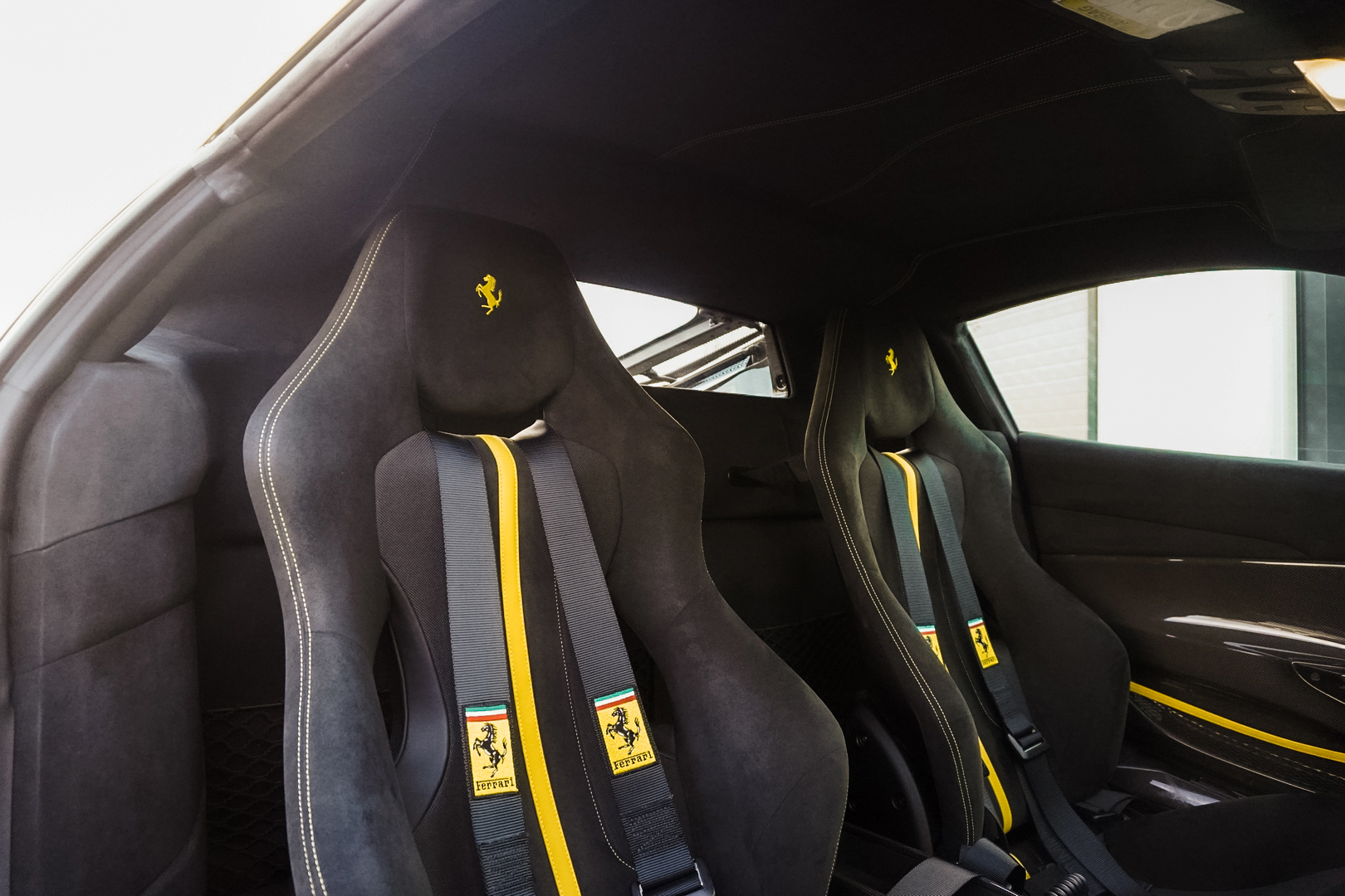 2020 Ferrari 488 Pista, 4/20