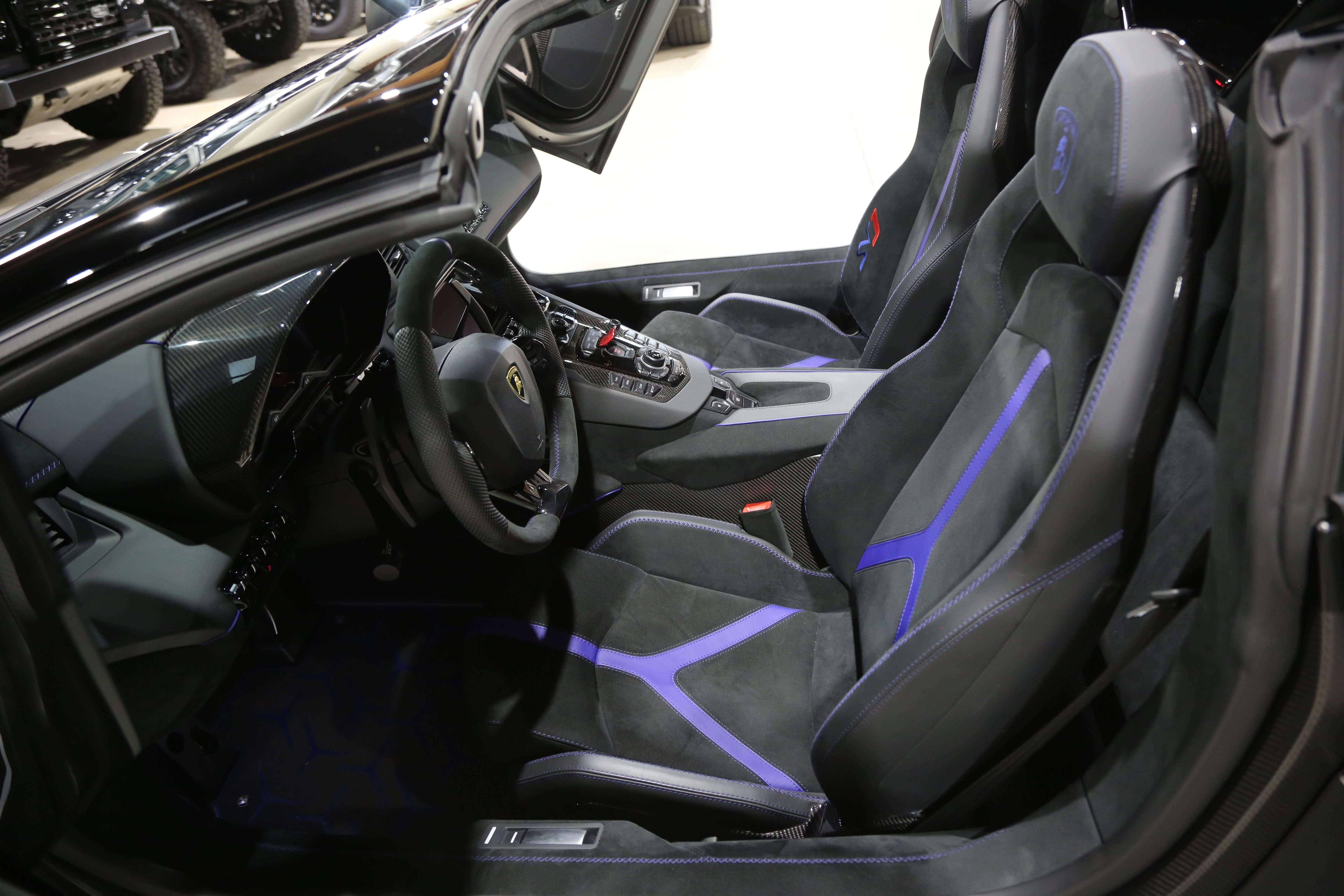 2020 LAMBORGHINI AVENTADOR SVJ ROADSTER, 16/20