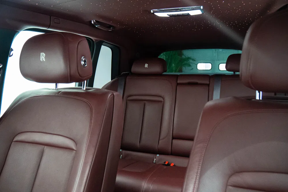 2020 Rolls Royce Cullinan interior, seats, Brown, Full leather