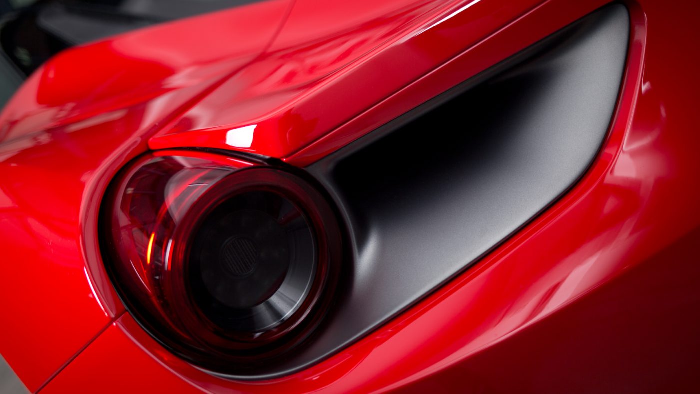 2018 FERRARI 488 GTB, 17/20