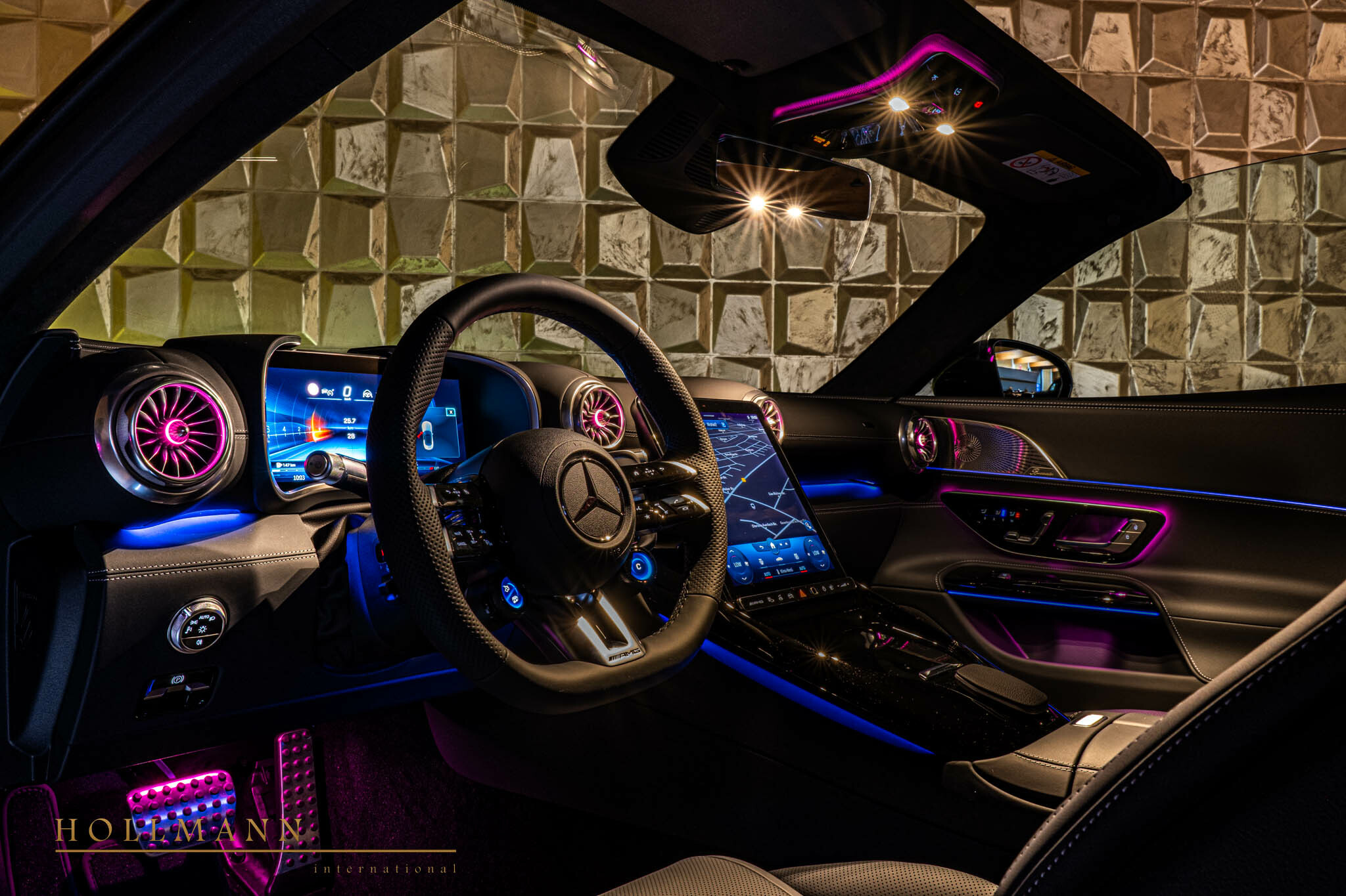 2022 Mercedes-Benz SL 63 AMG 4Matic+, 2/20