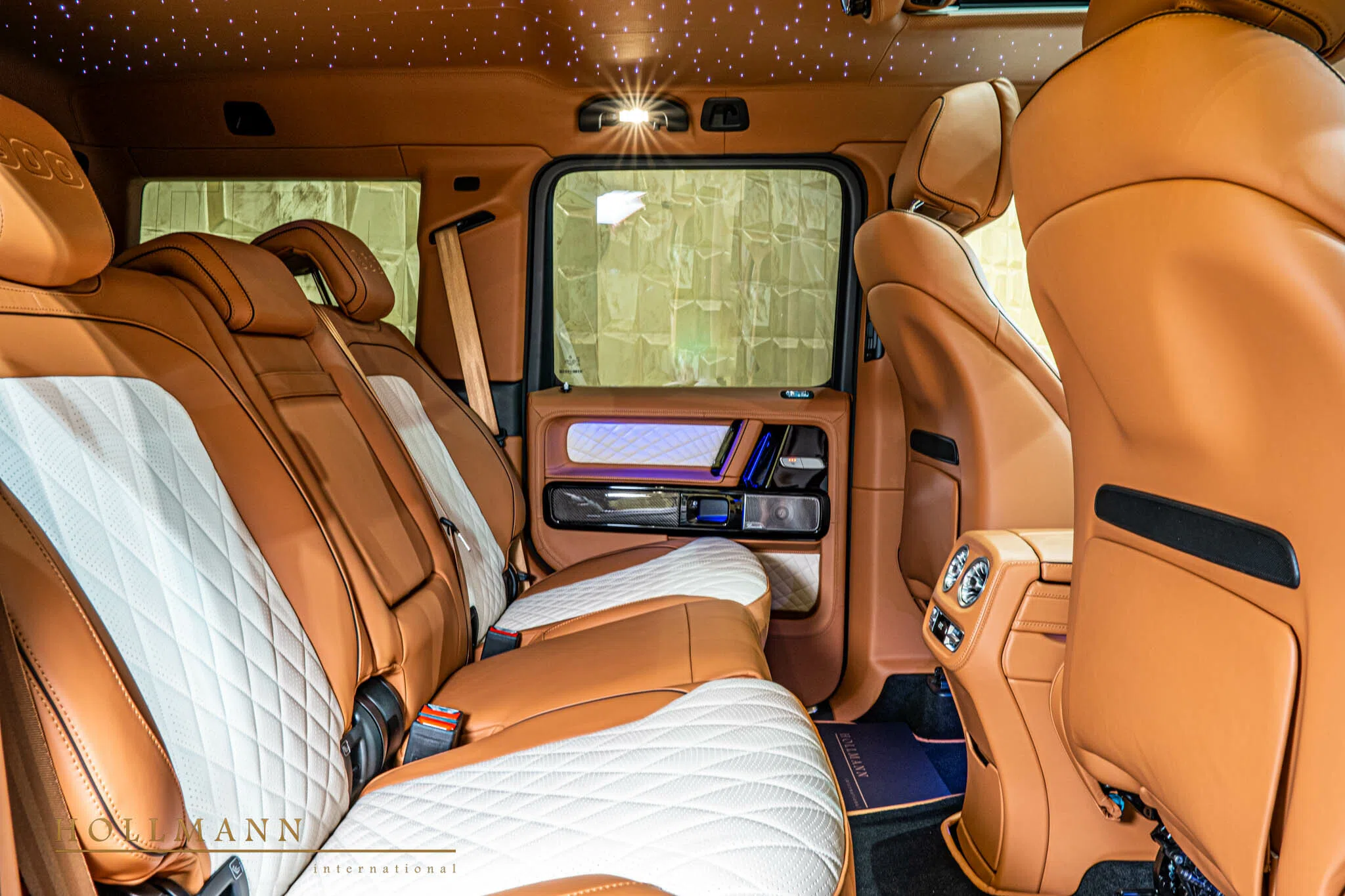 2022 BRABUS G 800 interior, seats