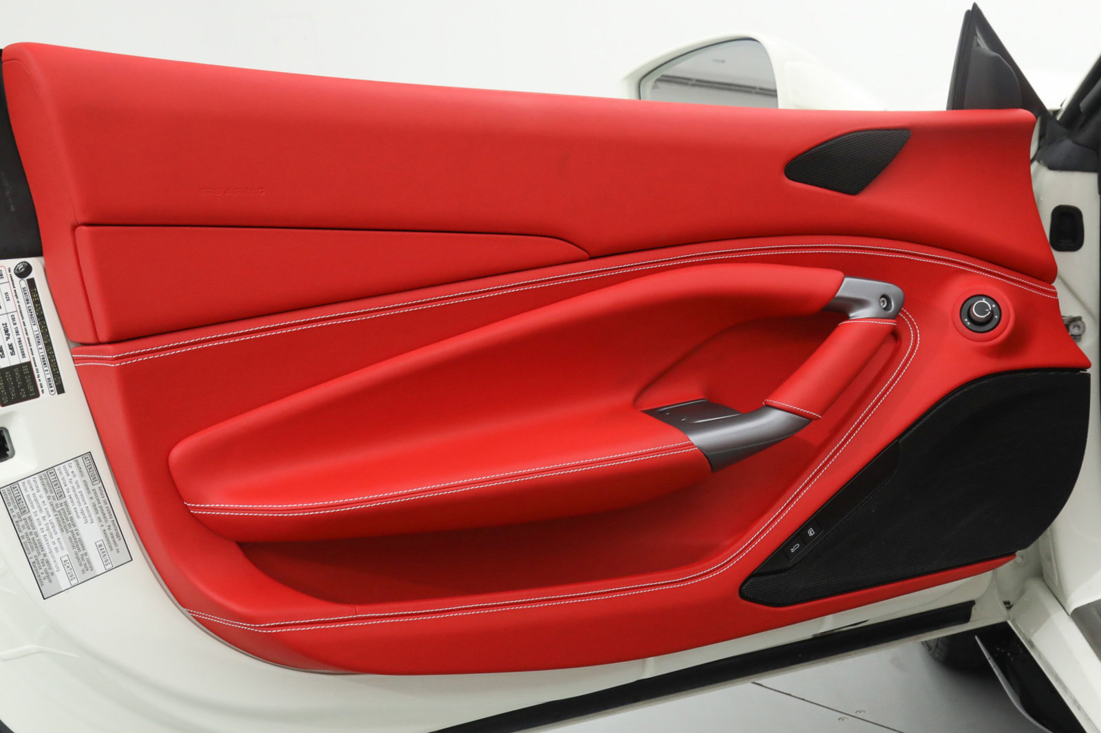 2021 Ferrari F8 Spider, 5/19