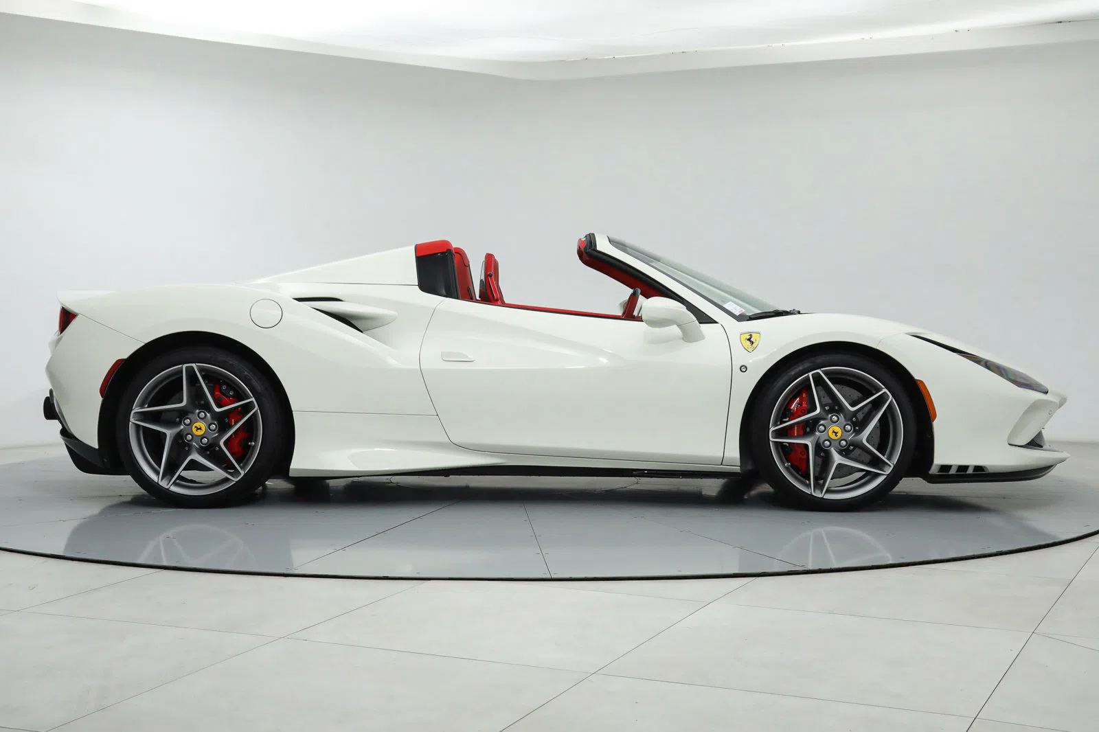 2021 Ferrari F8 Spider for sale, exterior