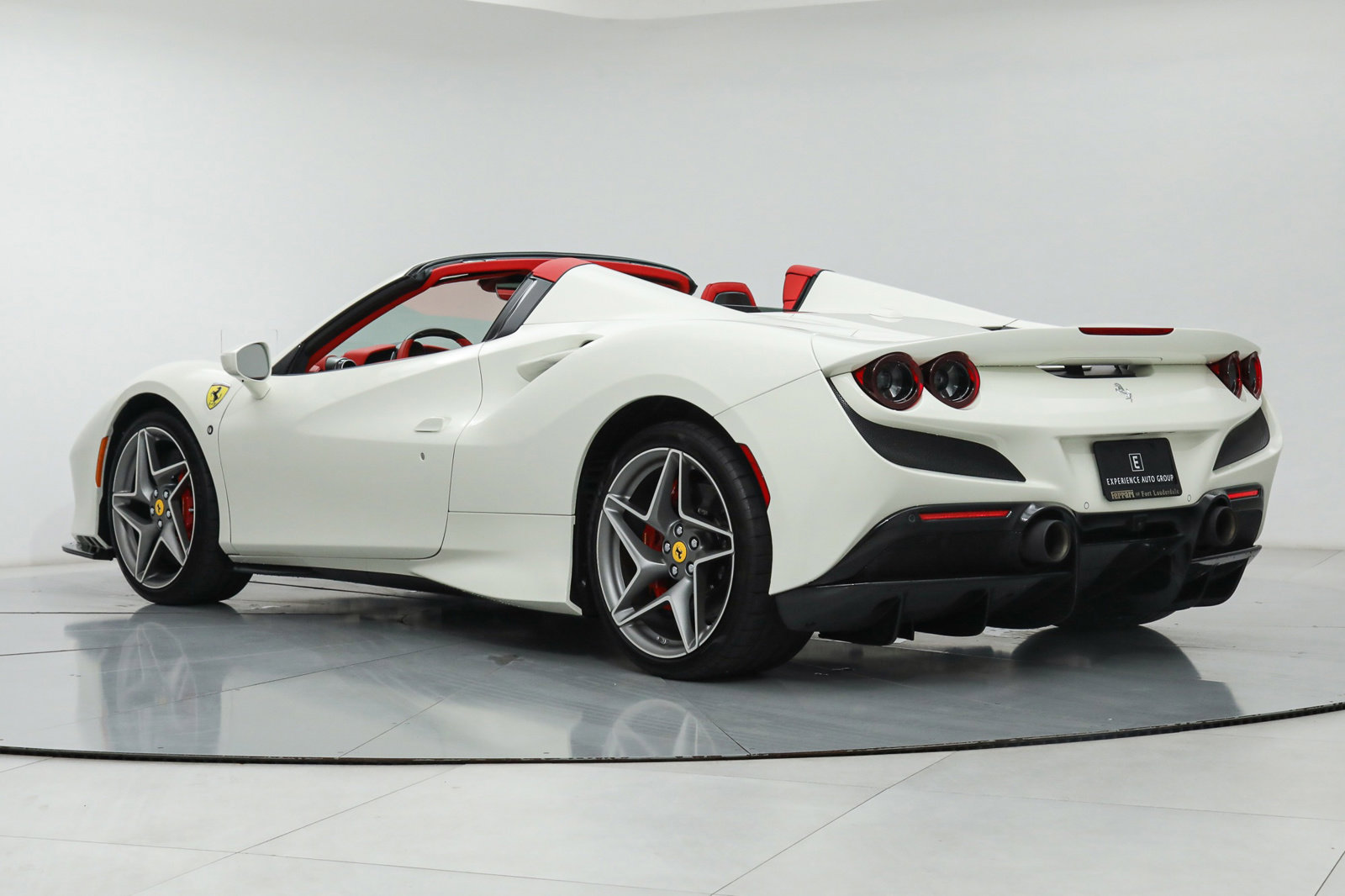 2021 Ferrari F8 Spider, 13/19