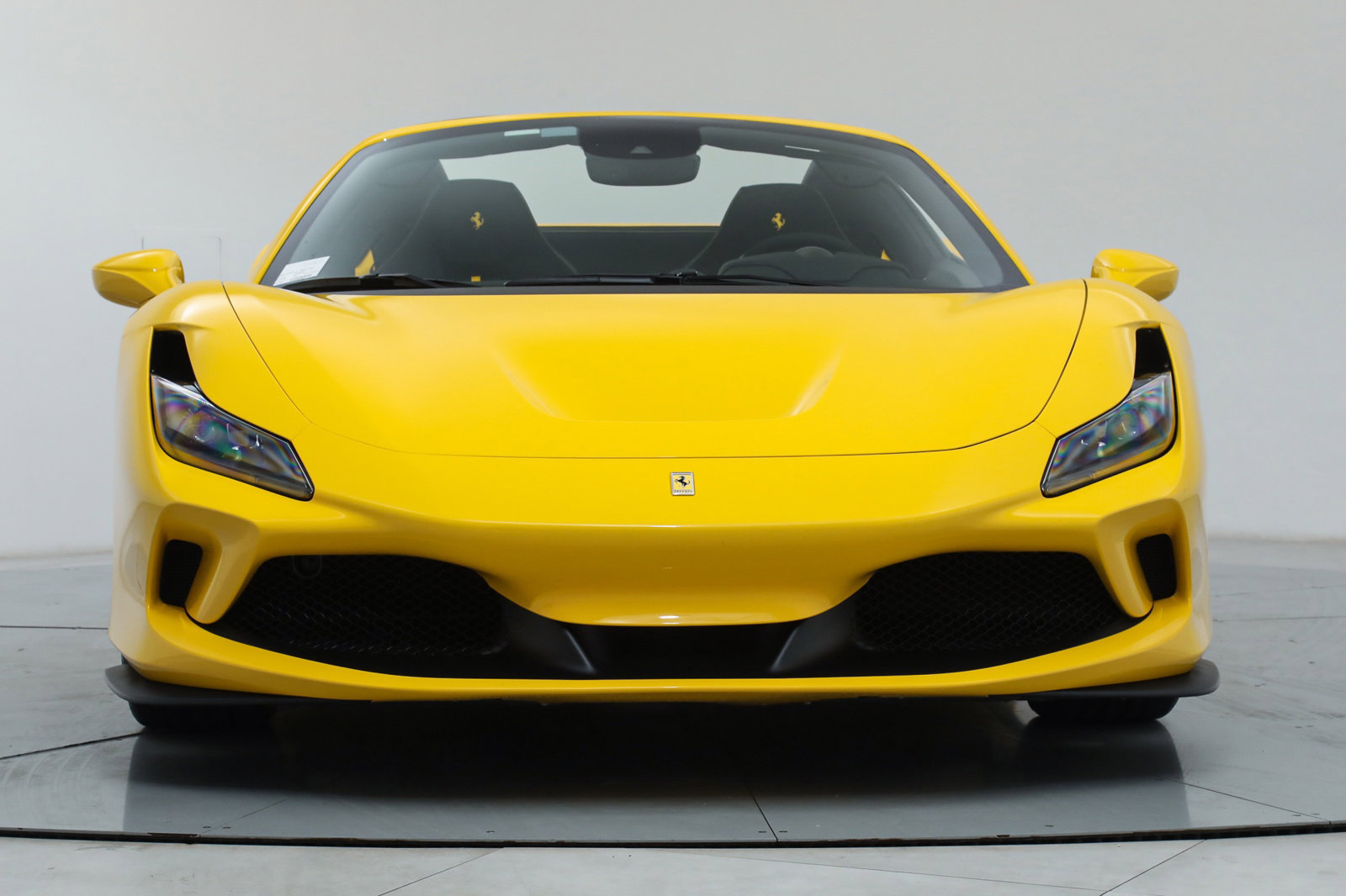 2021 Ferrari F8 Spider, 13/20