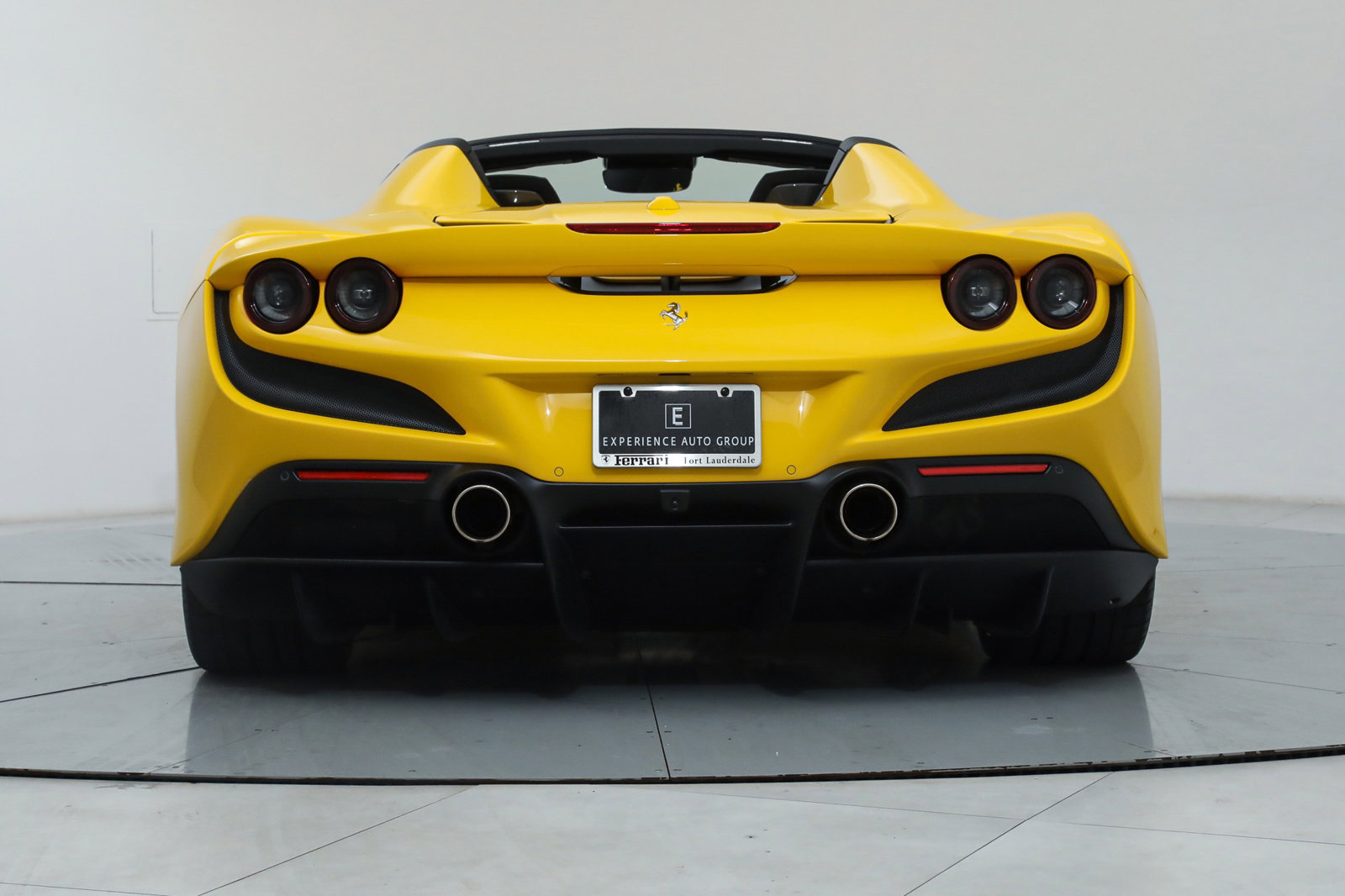 2021 Ferrari F8 Spider, 14/20