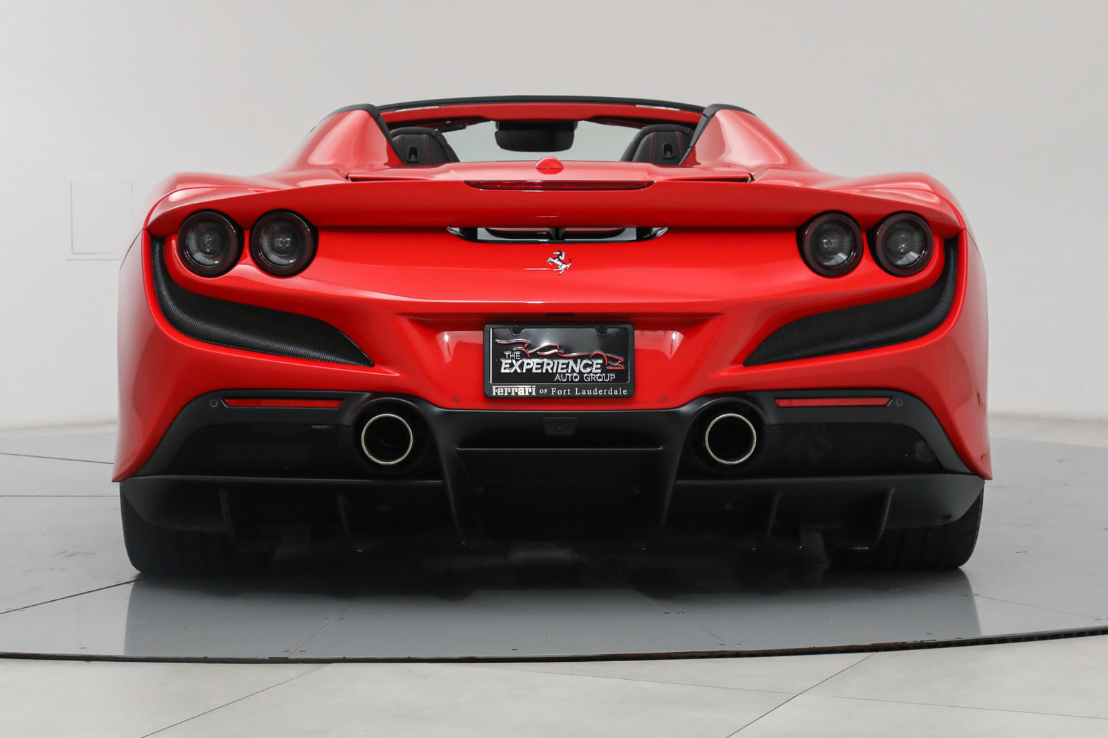 2021 Ferrari F8 Spider, 11/17