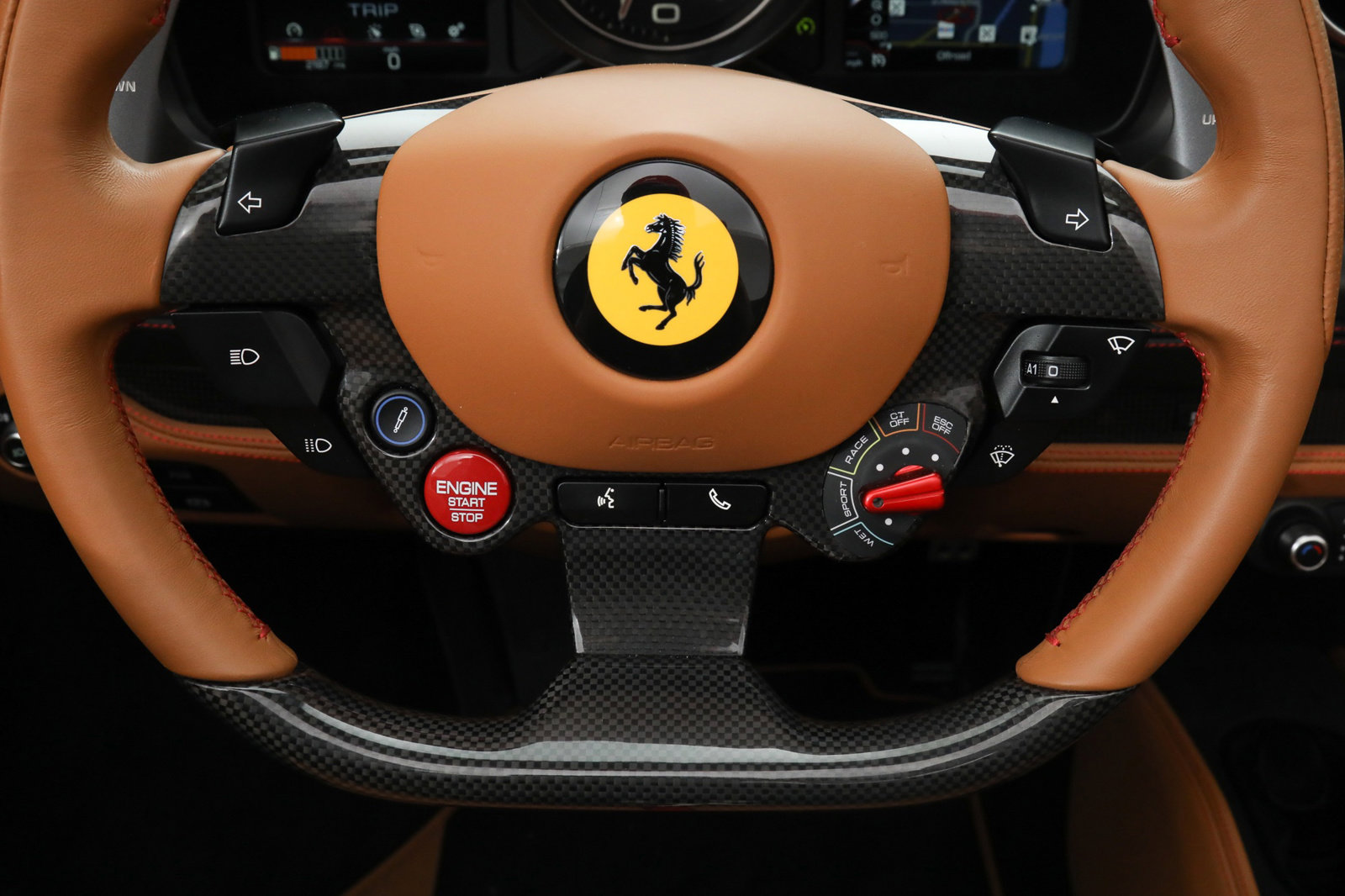 2022 Ferrari F8 Spider, 5/17