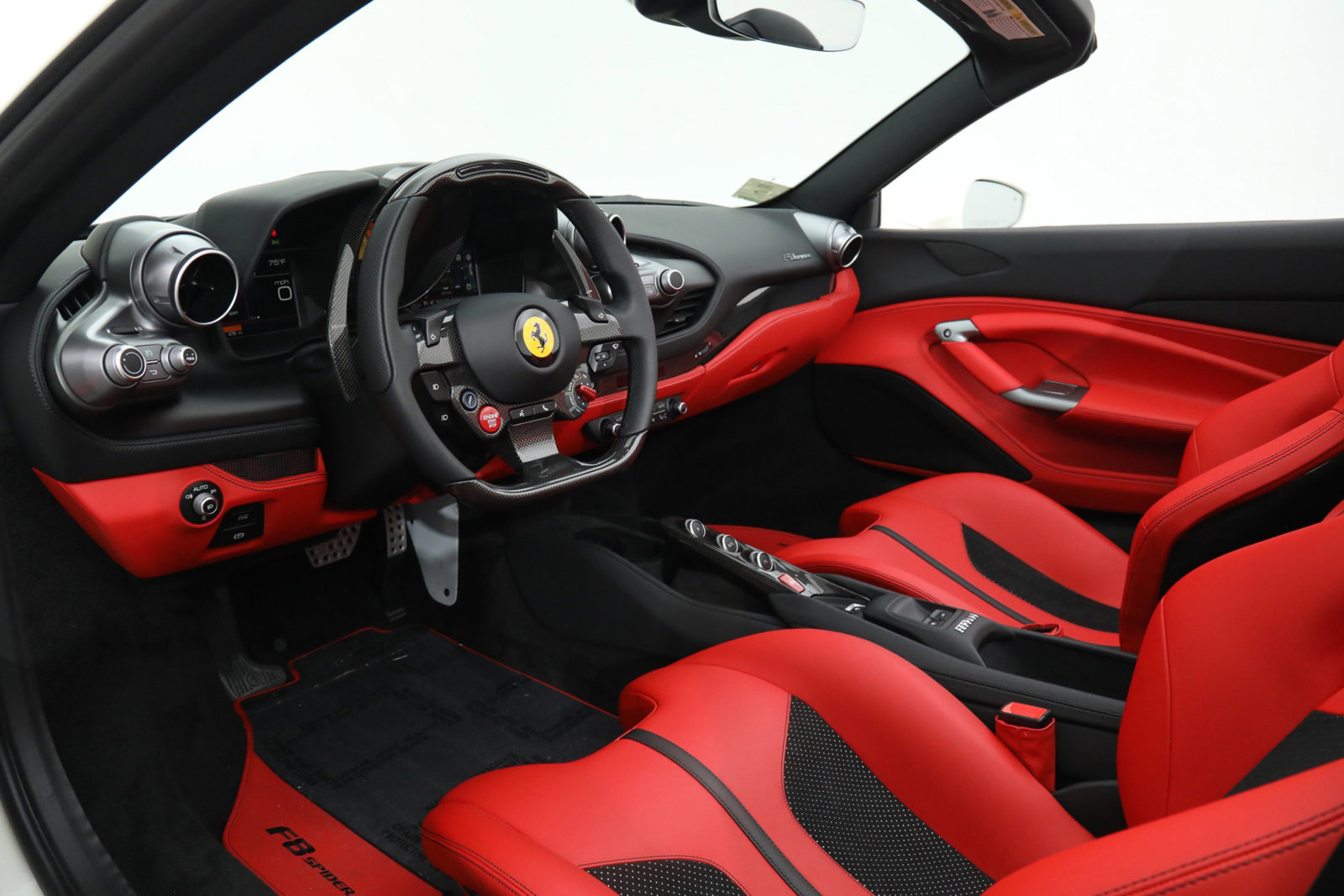 2021 Ferrari F8 Spider, 4/20