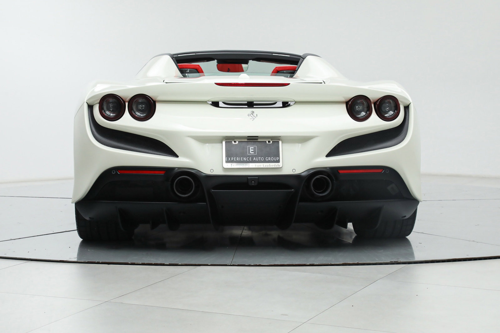 2021 Ferrari F8 Spider, 11/20