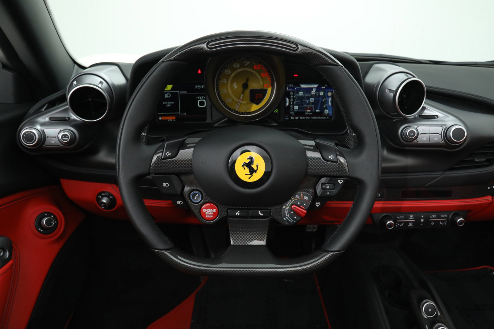 2021 Ferrari F8 Spider, 13/20