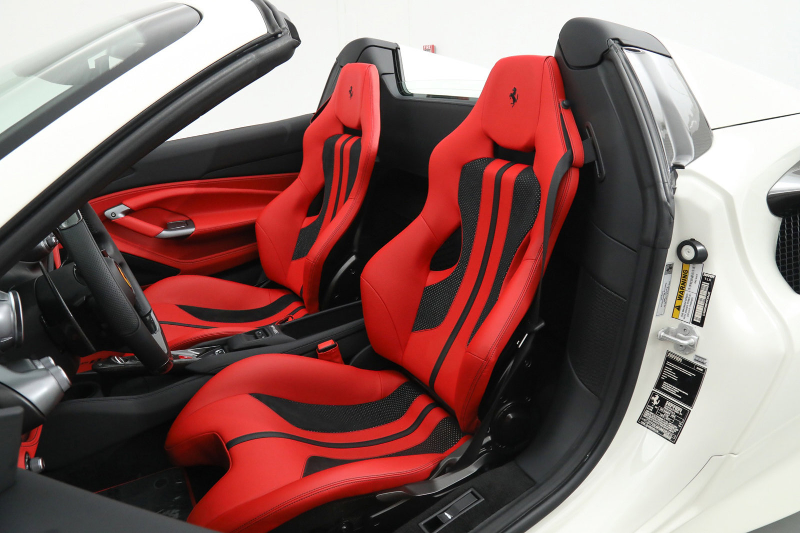 2021 Ferrari F8 Spider, 14/20
