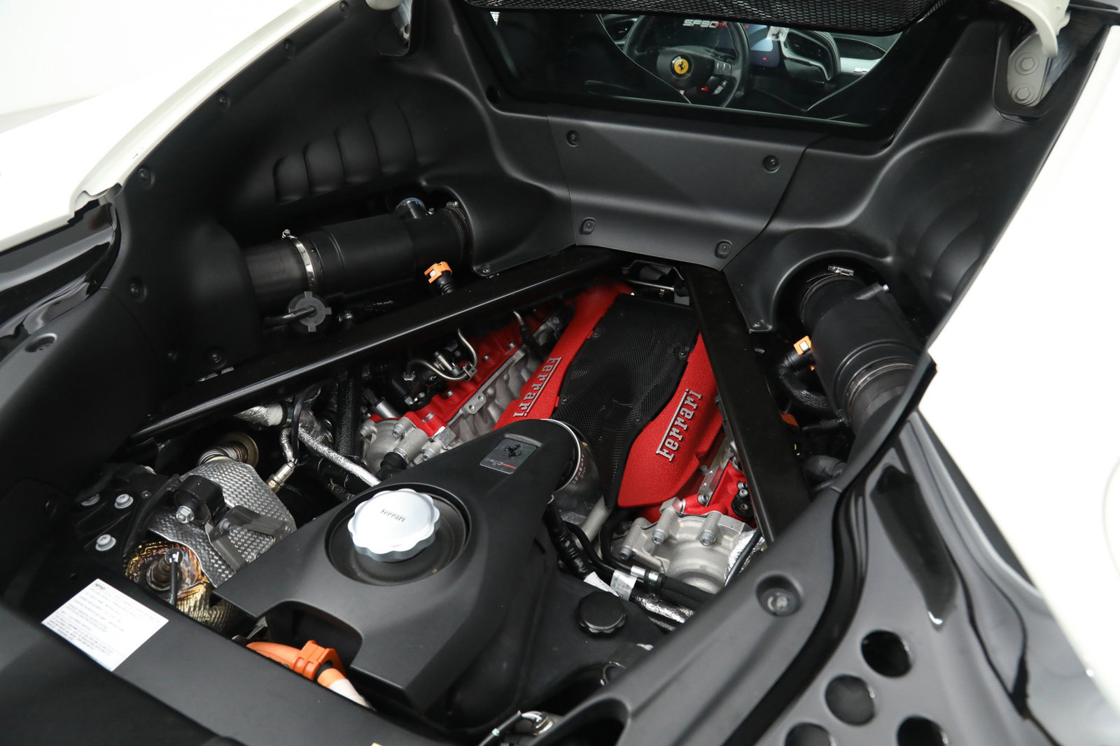 2021 Ferrari SF90 Stradale Assetto Fiorano, 17/19