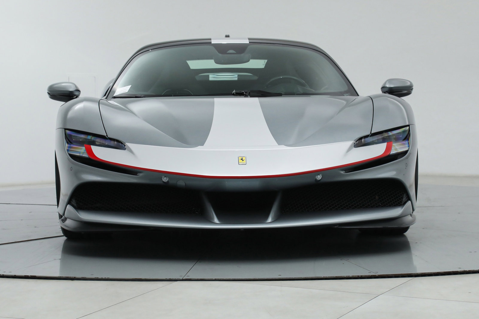 2021 Ferrari SF90 Stradale Assetto Fiorano, 14/20