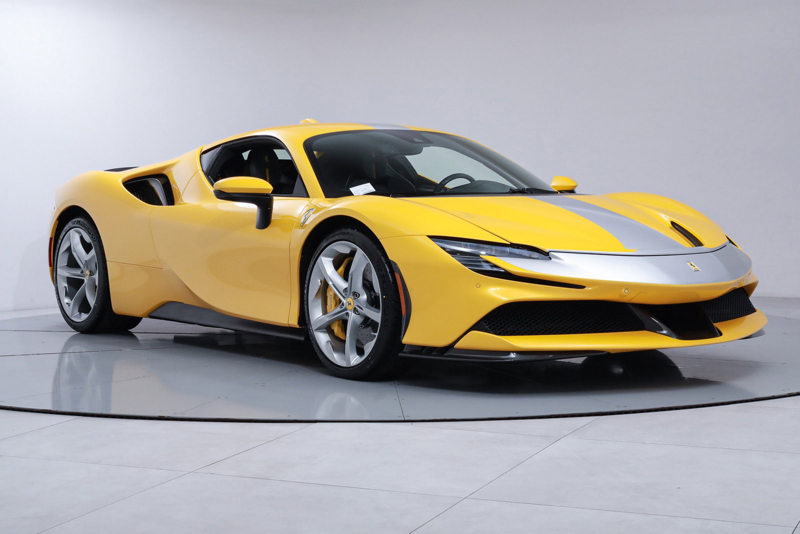 2021 Ferrari SF90 Stradale Assetto Fiorano