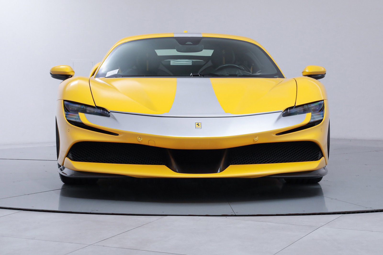 2021 Ferrari SF90 Stradale Assetto Fiorano, 3/20