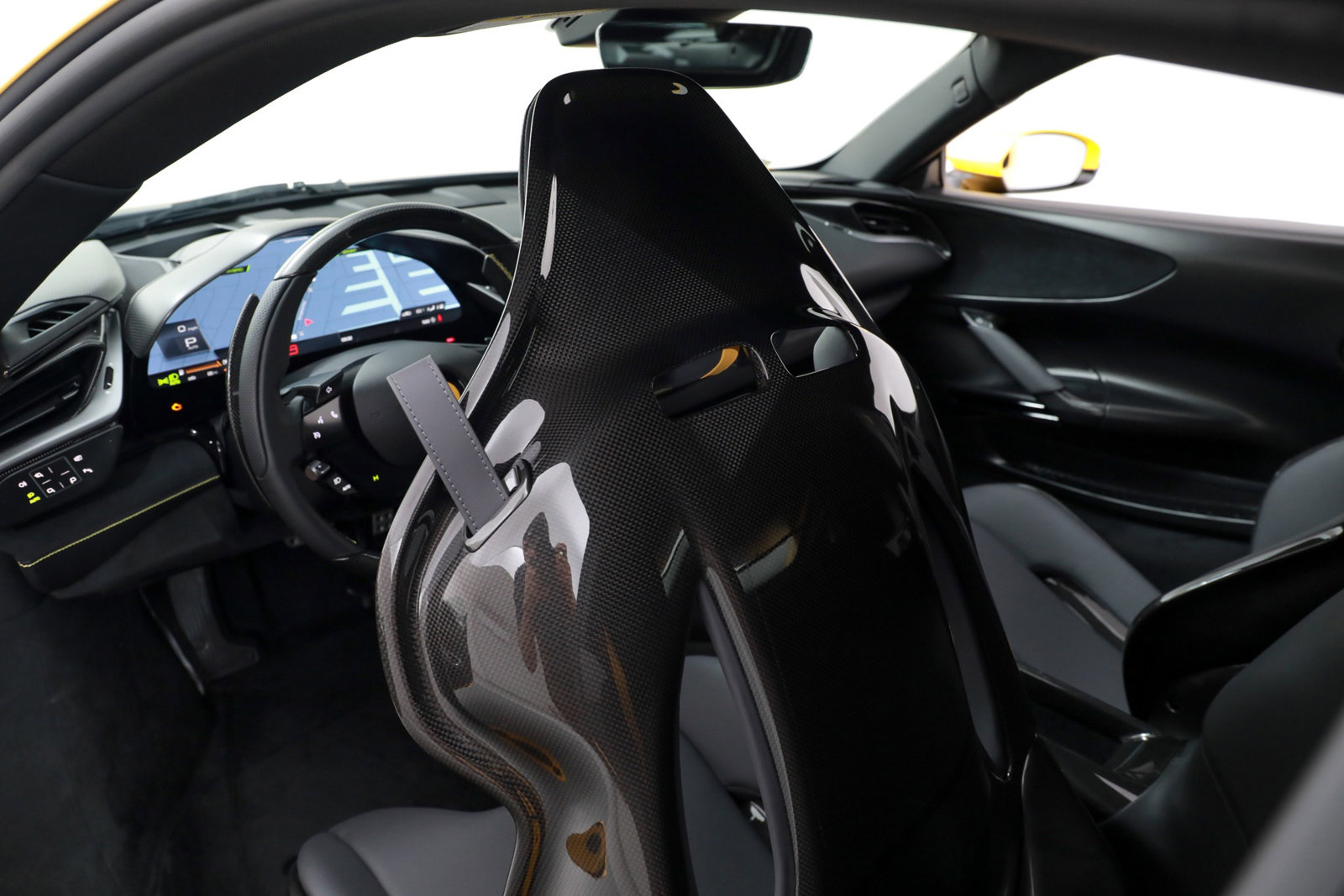 2021 Ferrari SF90 Stradale Assetto Fiorano, 6/20