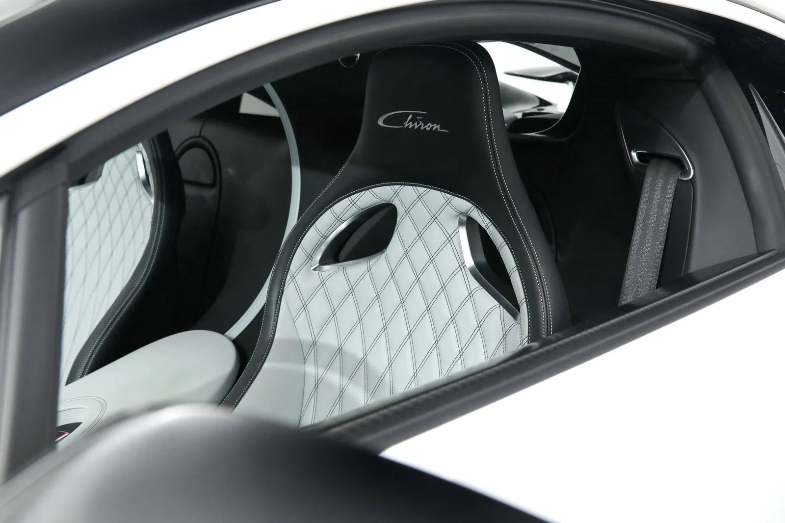 2019 Bugatti Chiron interior, seats