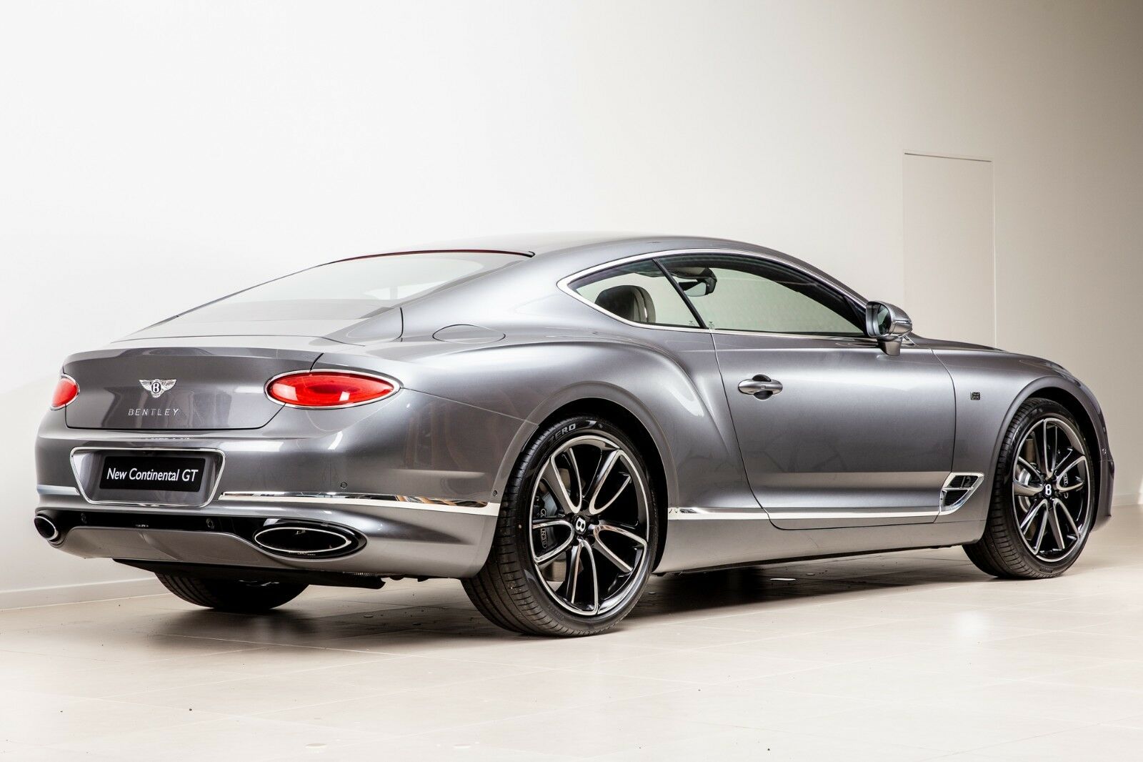 2018 Bentley Continental GT First Edition, 6/13
