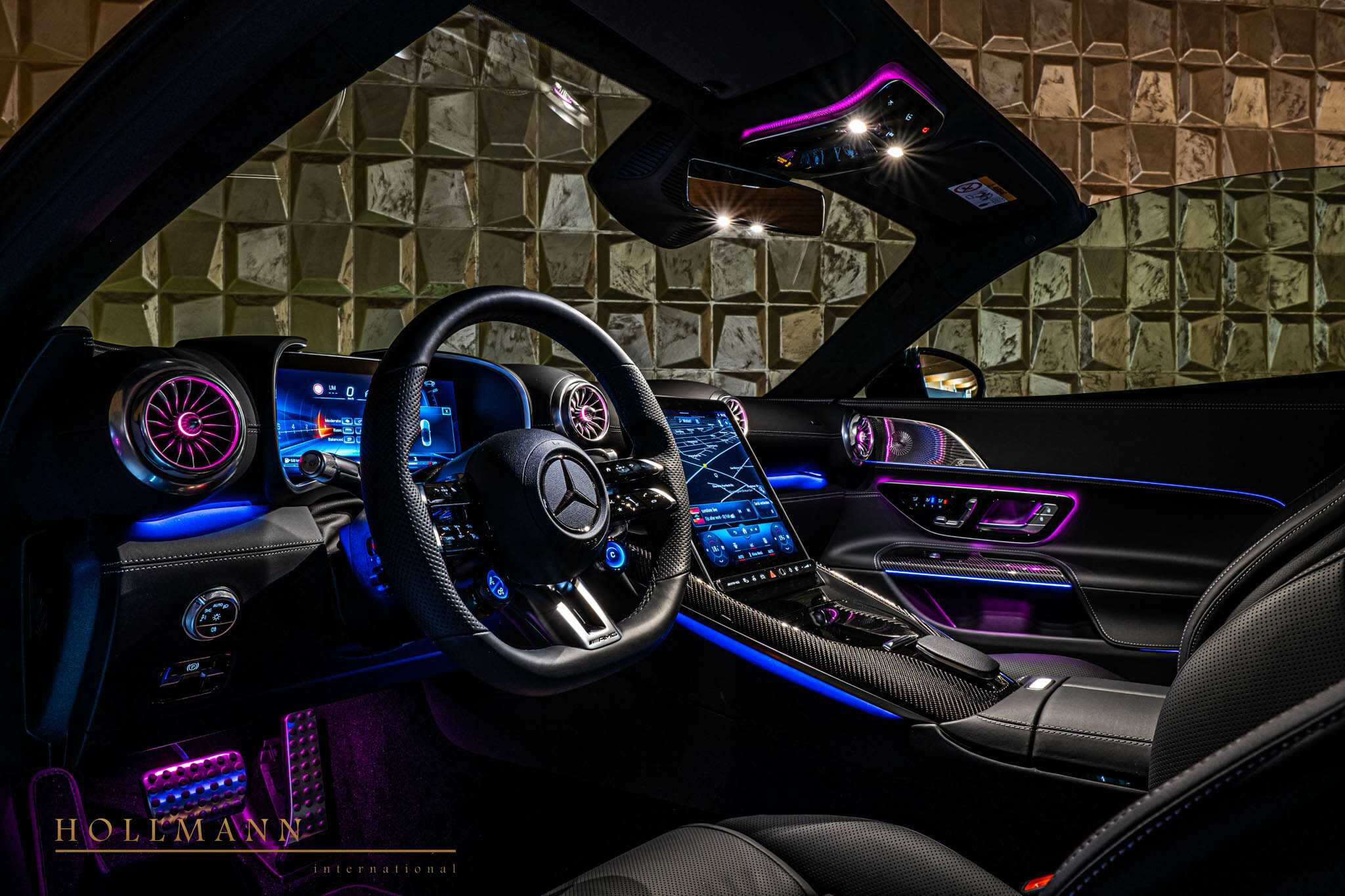 2022 Mercedes-Benz SL 63 AMG 4Matic+, 8/20
