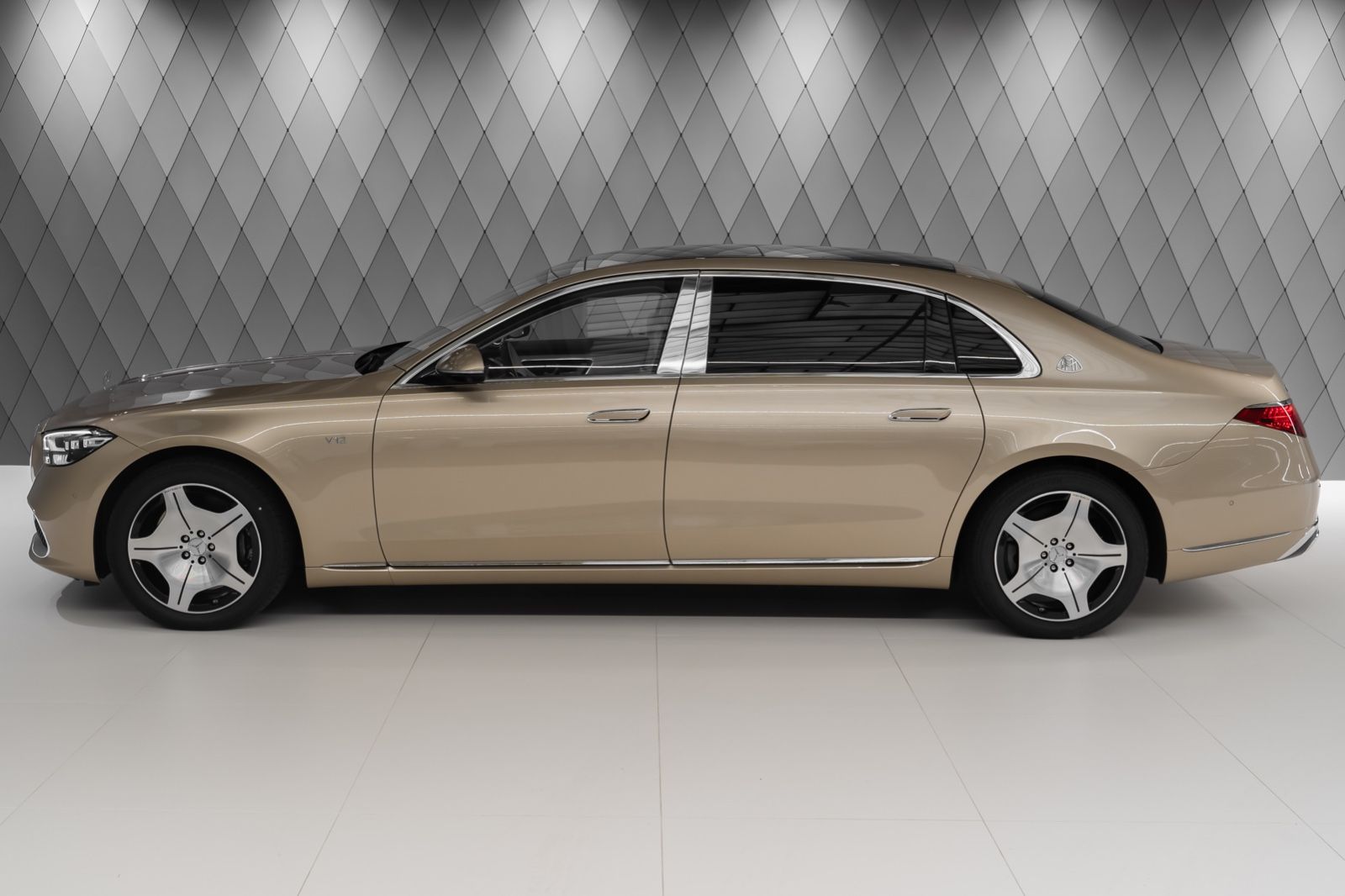 2022 Mercedes-Maybach S 680, 29/42