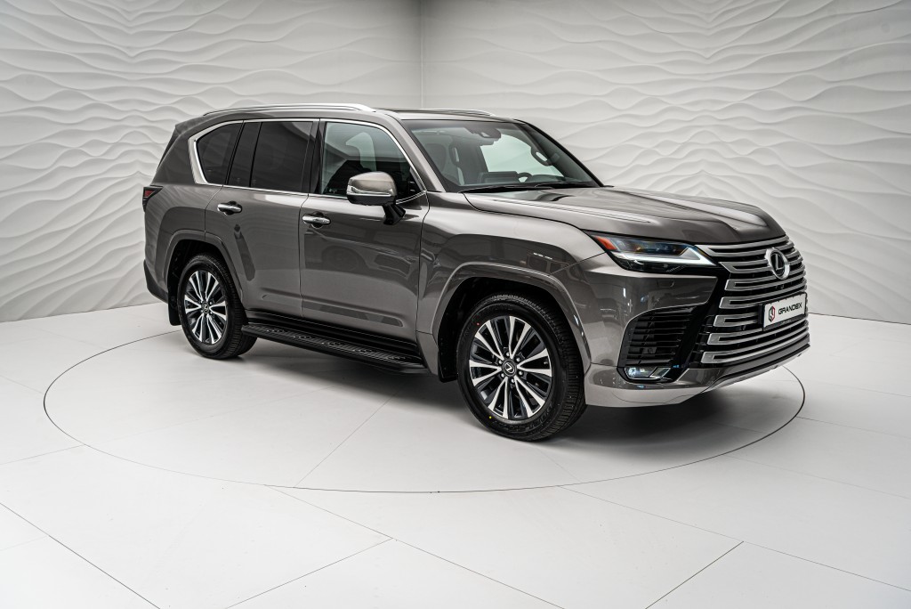 2022 Lexus LX 500 d Luxury