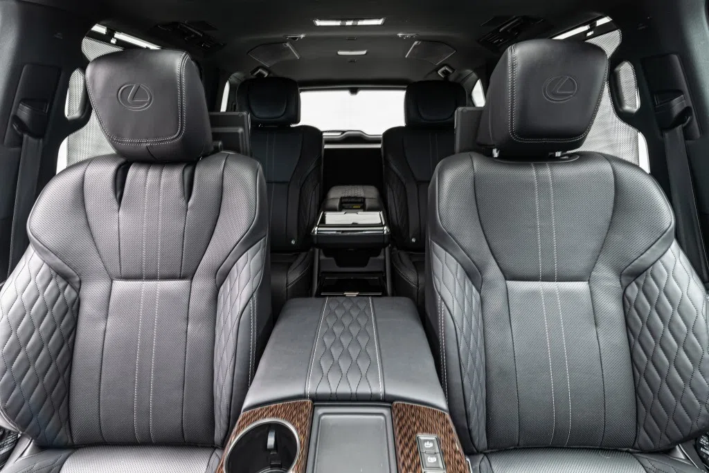 2022 Lexus LX 600 Ultra Luxury interior, seats