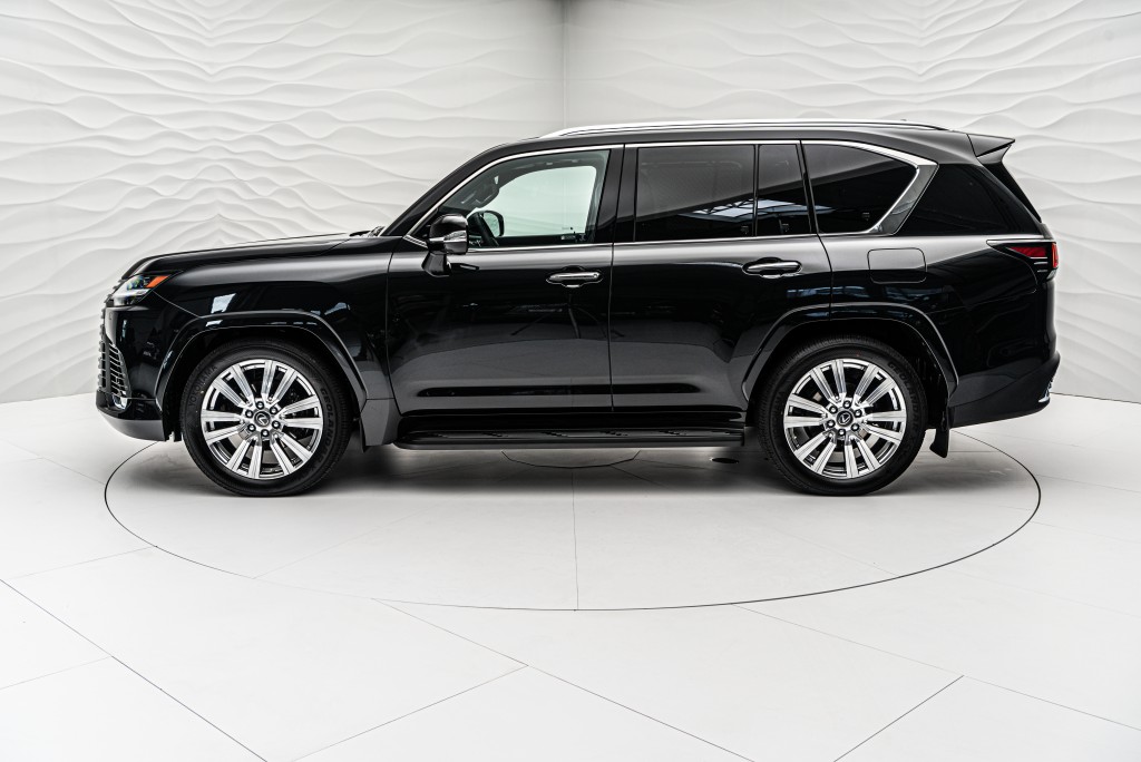 2022 Lexus LX 600 Ultra Luxury, 39/41