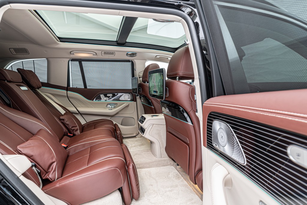 2022 Mercedes-Maybach GLS 600, 25/40