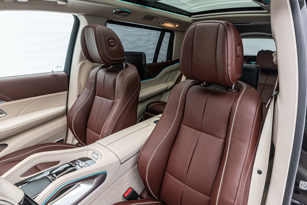 2022 Mercedes-Maybach GLS 600, 30/40