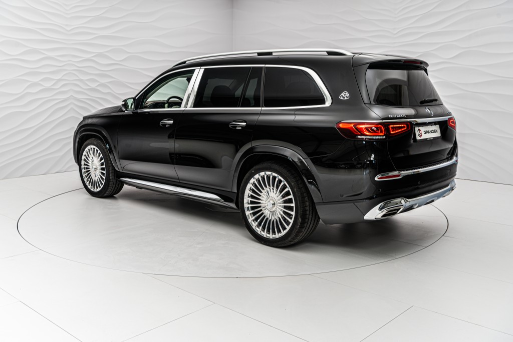 2022 Mercedes-Maybach GLS 600, 34/40
