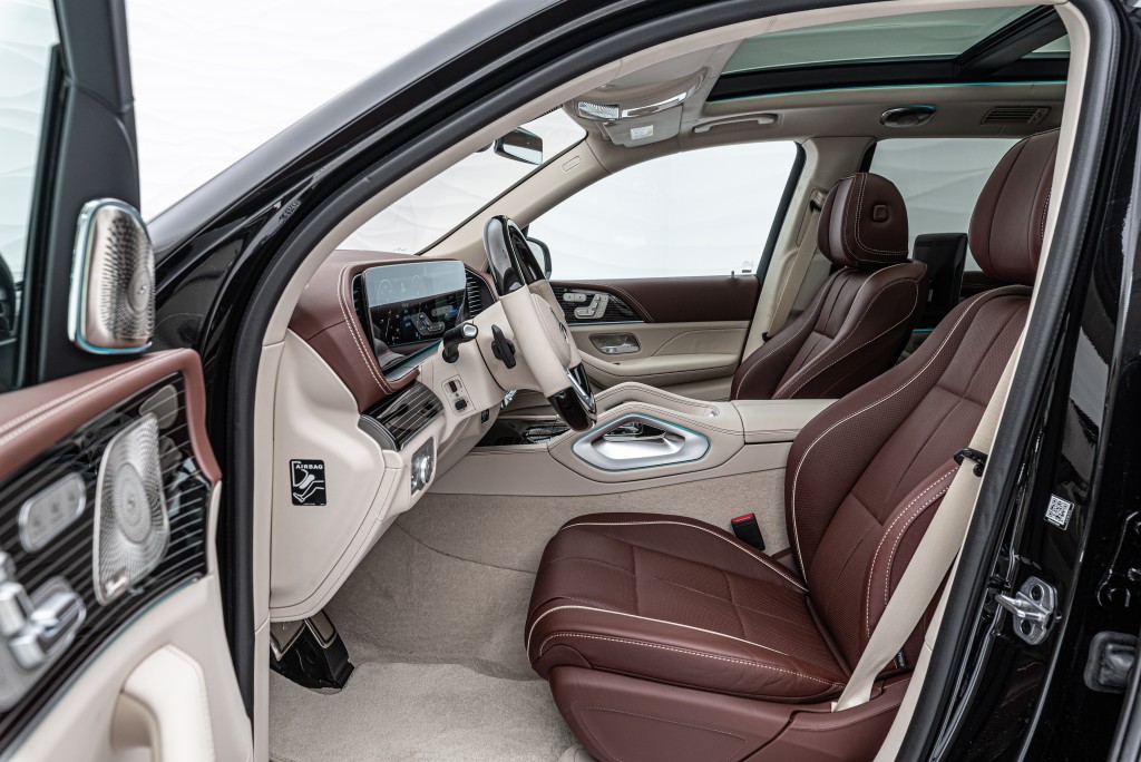 2022 Mercedes-Maybach GLS 600, 12/40