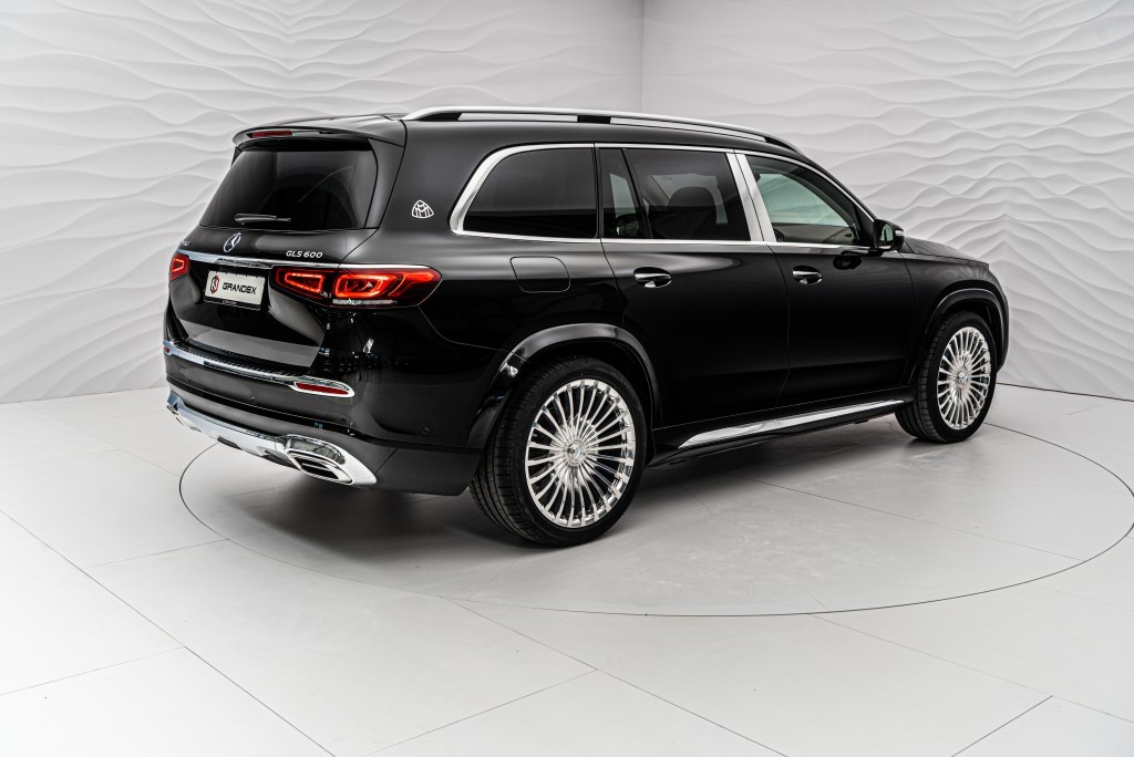 2022 Mercedes-Maybach GLS 600, 14/40